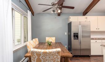 205 Westview Dr, Alma, MI 48801