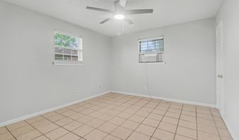 645 Union St, Bay St. Louis, MS 39520