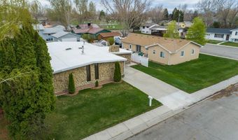 2004 Gregg Ave, Worland, WY 82401
