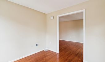1003 MASTLINE Dr, Annapolis, MD 21401