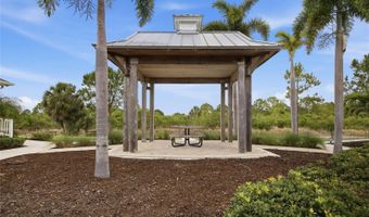 725 WINTERSIDE Dr, Apollo Beach, FL 33572