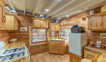 403 County Road 103, Alton, MO 65606