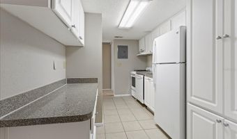 115 OYSTER BAY Cir 320, Altamonte Springs, FL 32701