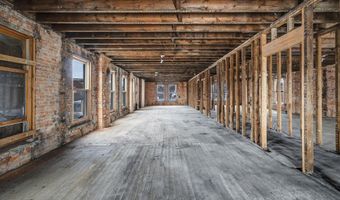 941 W Broad St, Columbus, OH 43222