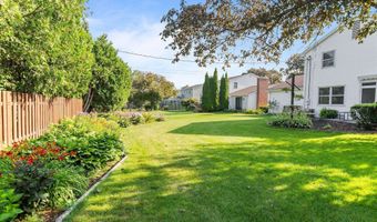 2601 BEECHWOOD Ct, Appleton, WI 54911