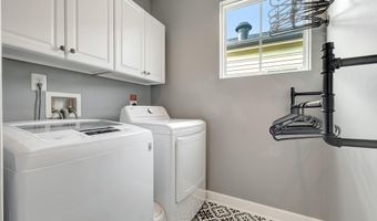 20405 SAVIN HILL Dr, Ashburn, VA 20147