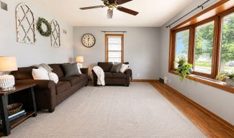 1704 1st Ave NE, Austin, MN 55912