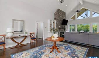 61 HILLSIDE Ln, Afton, VA 22920