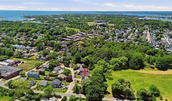 10 Kerins Ter, Newport, RI 02840