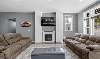 11364 James Way Dr SE, Aumsville, OR 97325
