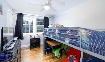 1 Grant Dr, Coventry, RI 02816