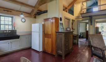 94 Cold Pond Rd, Acworth, NH 03601