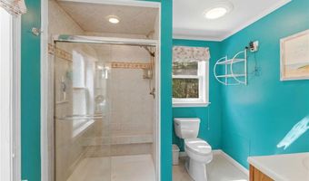 34 Crestwood Ln, Charlestown, RI 02813
