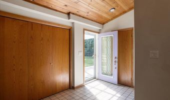 3900 Dursum Ave NE, Ada, MI 49301