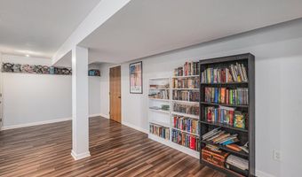 1105 Grove St, Baldwin City, KS 66006