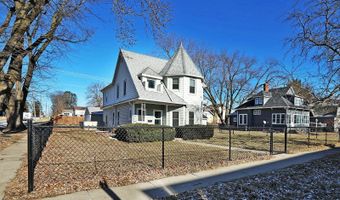 1134 Rapids St, Adel, IA 50003
