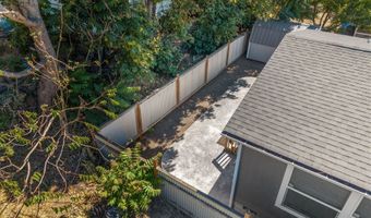 308 E HUMBOLDT St, Bingen, WA 98605