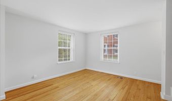 4825 28TH St S A, Arlington, VA 22206