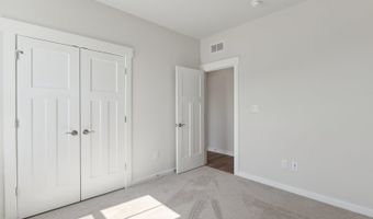 318 Heritage Shores Cir, Bridgeville, DE 19933