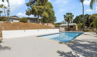 9484-86 La Cuesta Dr, La Mesa, CA 91941