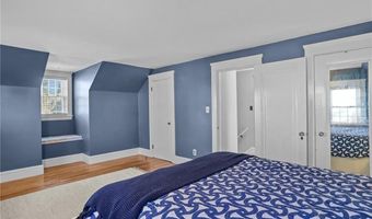 26 Keith Ave, Cranston, RI 02910