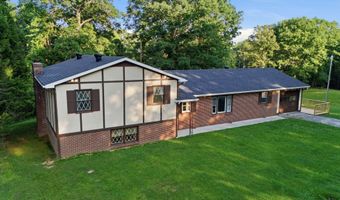 70 Resurrection Rd, Beattyville, KY 41311