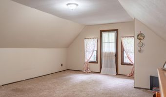 234 Log City Rd, Amsterdam, NY 12010
