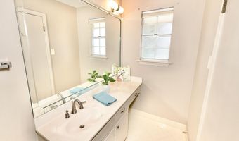 9023 Whitehall Ave, Baton Rouge, LA 70806