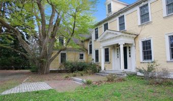 197 Rumstick Rd, Barrington, RI 02806