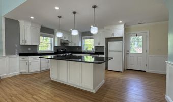 458 Town Hall Rd, Bartlett, NH 03845