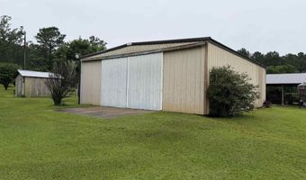 154 Perry Ln, Atmore, AL 36502