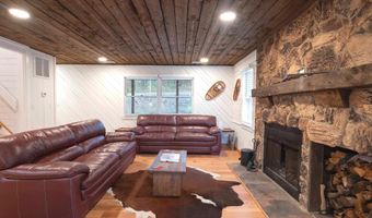206 DALE, Basye, VA 22810