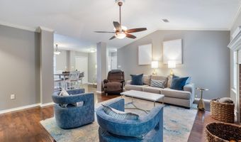 509 Sharon Oaks Ct, Benton, AR 72019