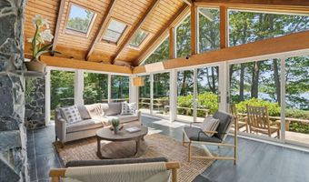 3 Tidewater Cv, Falmouth, ME 04105