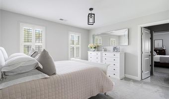 397 Sylvan Ct, North Kingstown, RI 02874