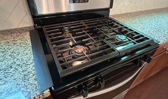 2914 Macbeth Ln, Apex, NC 27502