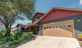 1070 Suzanne Dr, Angels Camp, CA 95222