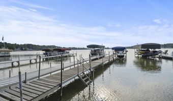 155 Lane 305 Crooked Lake Ln, Angola, IN 46703