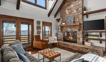 25 Crestwood Dr, Arden, NC 28704