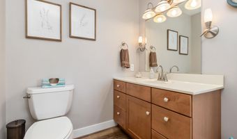 8409 Sunset Cir, Brandon, SD 57005