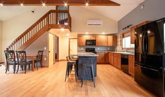 217 Bolton Rd, Cabot, VT 05647