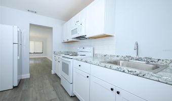 220 CHEROKEE Ct 102, Altamonte Springs, FL 32701