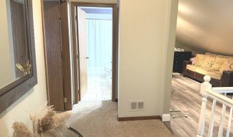 1525 Teri Ln, Algonquin, IL 60102