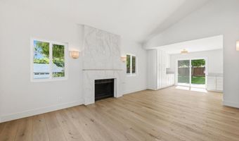 6741 Cantil St, Carlsbad, CA 92009