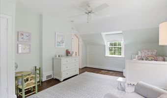 2316 N STAFFORD St, Arlington, VA 22207