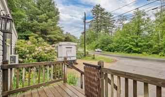 49 Leavitt Rd, Belmont, NH 03220