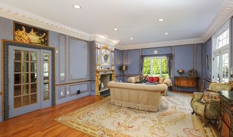 6 Hayes Ct, Atlantic Highlands, NJ 07716