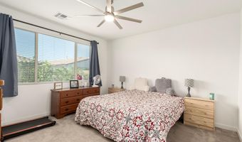 2574 S BARKS CANYON Trl, Apache Junction, AZ 85119