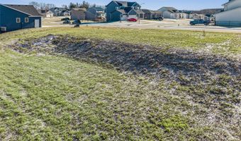 818 Evans View Dr, Adel, IA 50003