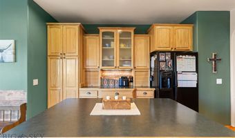 53 Walking Horse Way, Belgrade, MT 59714